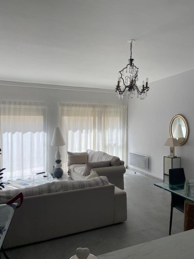 Au Coeur Des Lices *** Centre Historique Avignon Apartment Bagian luar foto